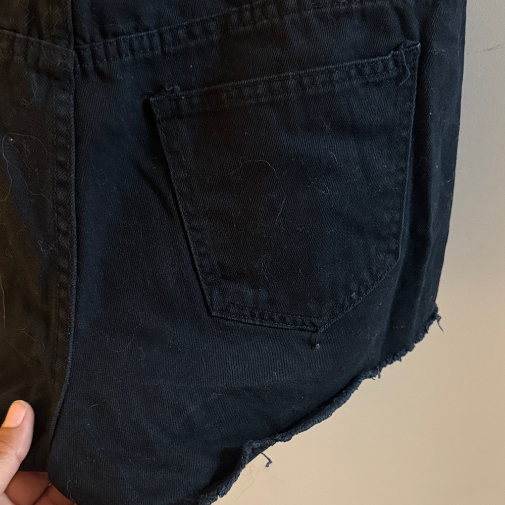Refuge Black Jean Shorts for Women - Picture 4 of 4